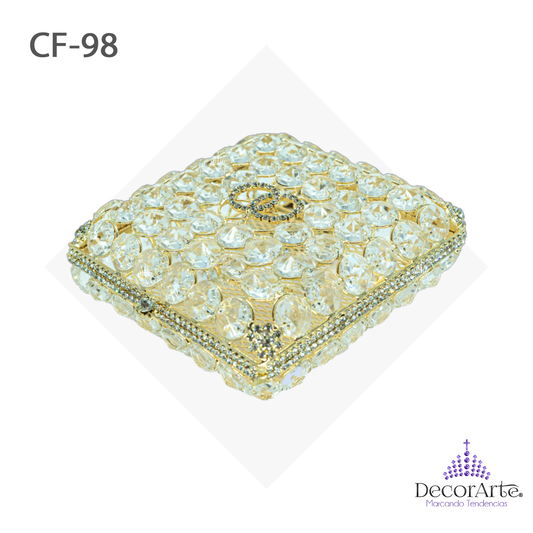 Cofre Sencillo Cuadrado Con Anillos De Cadena